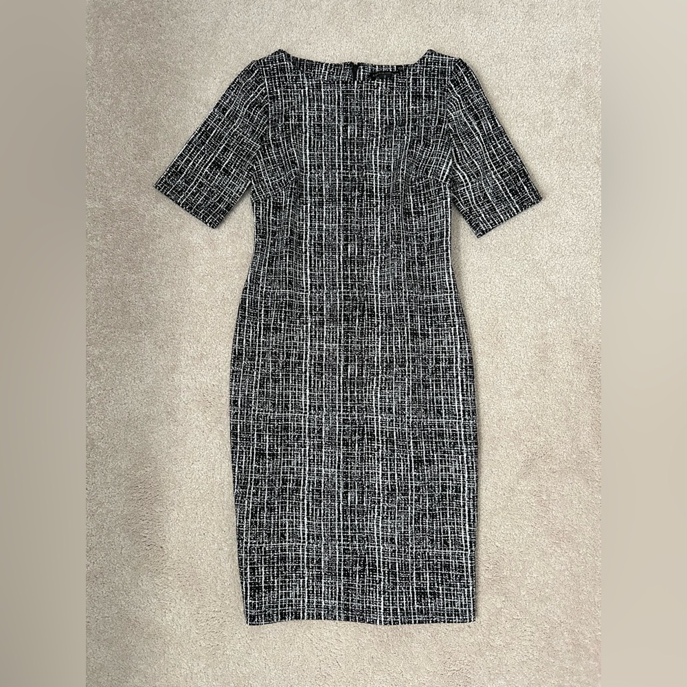 A Pea in the Pod Maternity Black and White Dress